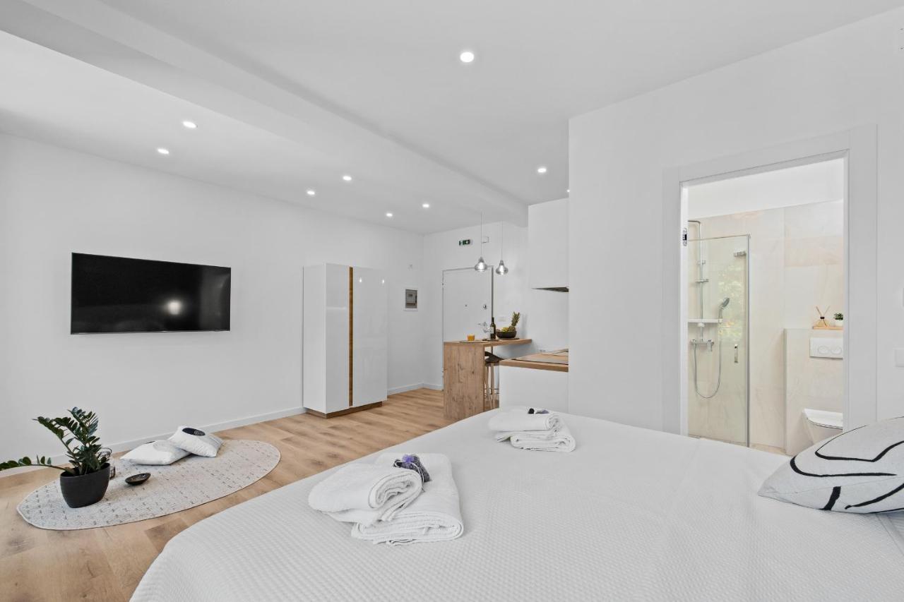 Giardini M Studio Apartments Пула Экстерьер фото